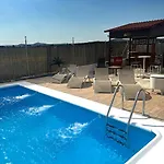 La Espiga Nyaraló *